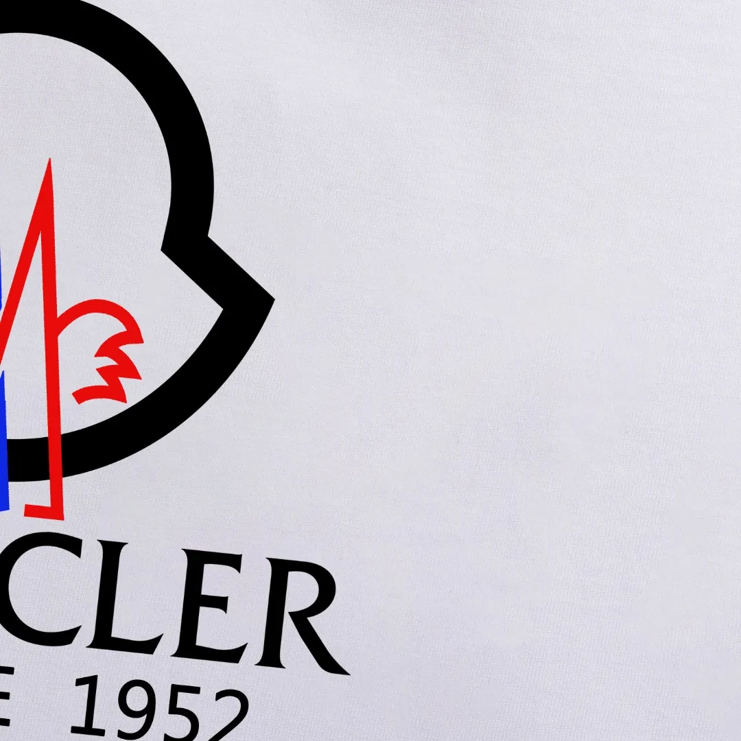 P80💰《Moncler~ 》 2026New Arrival Quality T ， , Versatile Quality ！ ‼ 32 250G ‼ ， ， ， ， T 🤪 Sizes：S-M-L-XL-2XL ：Black，White， Same Style